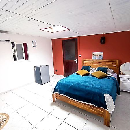 Chambre Privee 4 - Case Creole Le Mistral,Chez Kevin Сен-Андре Екстериор снимка